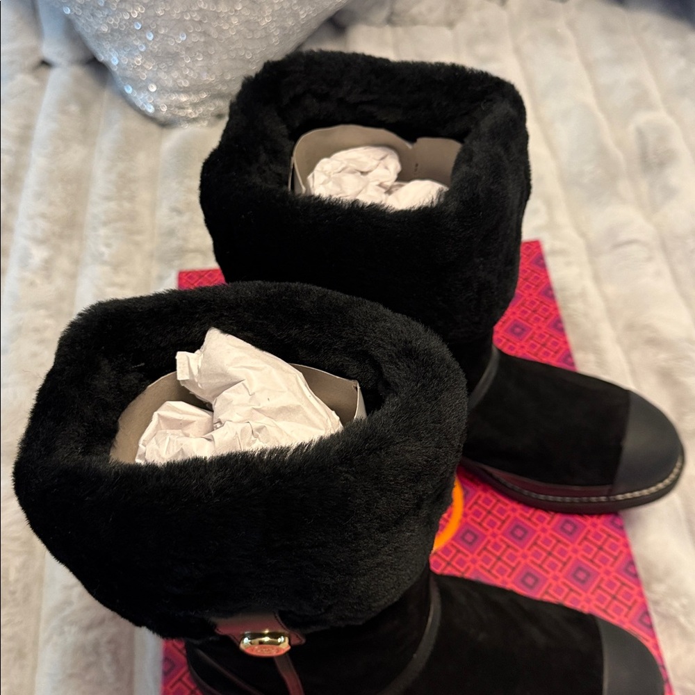 Tory Burch Margaret Boot w. Black Split Fur-Trimmed/cashmere Boots - Picture 4 of 7